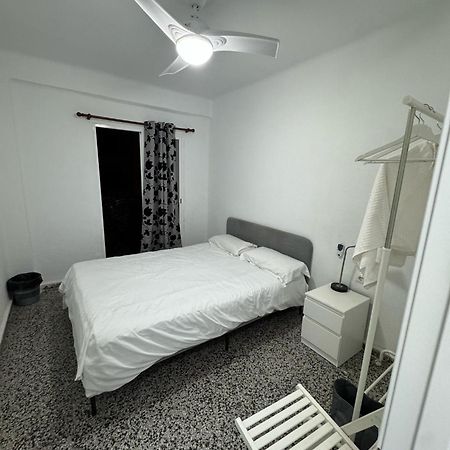 Apartamento De Habitaciones Privadas En El Centro De Màlaga Exteriér fotografie