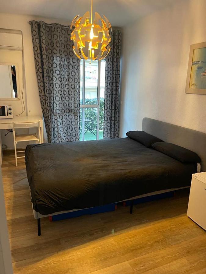 Apartamento De Habitaciones Privadas En El Centro De Màlaga Exteriér fotografie