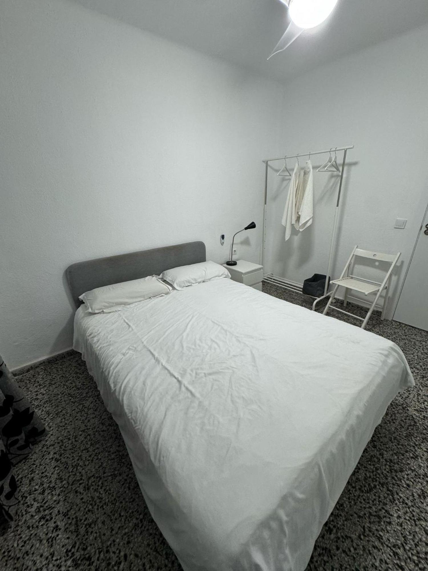 Apartamento De Habitaciones Privadas En El Centro De Màlaga Exteriér fotografie