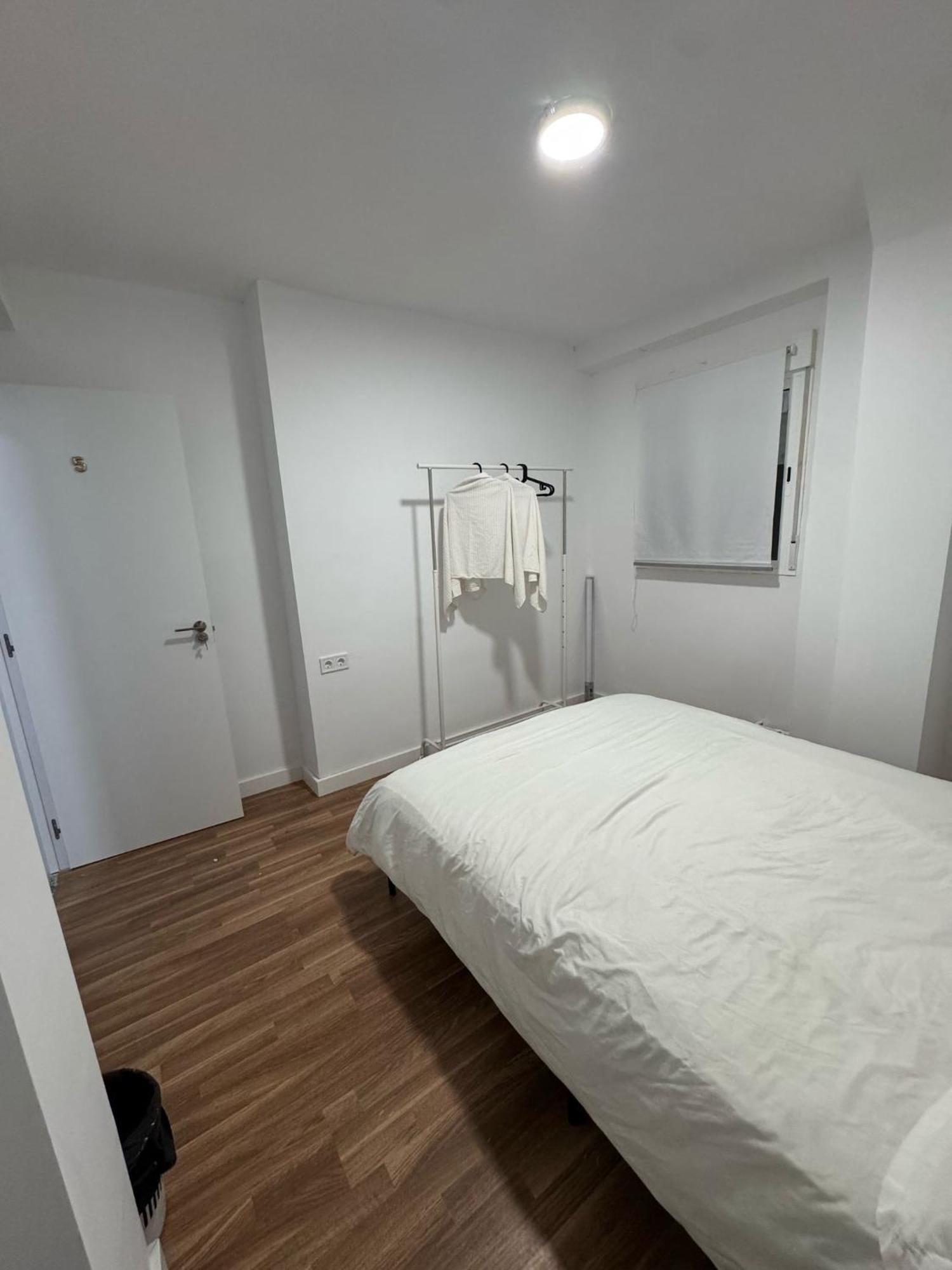 Apartamento De Habitaciones Privadas En El Centro De Màlaga Exteriér fotografie